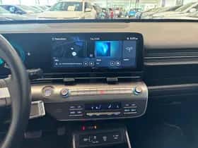 Hyundai Kona (2023) thumbnail 14