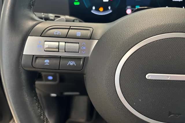 Hyundai Kona (2023) thumbnail 24