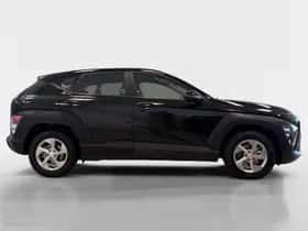 Hyundai Kona (2023) thumbnail 4