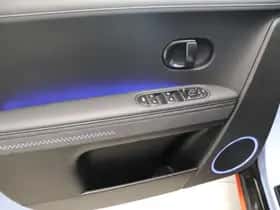 Hyundai Ioniq 5 (2024) thumbnail 12