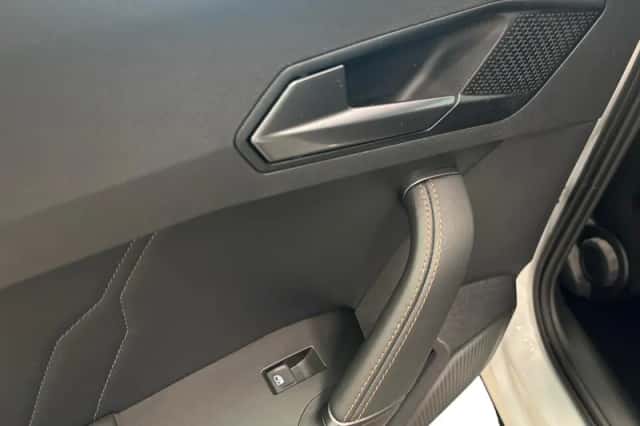 CUPRA Formentor (2024) thumbnail 32
