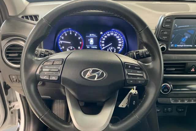 Hyundai Kona (2018) thumbnail 12