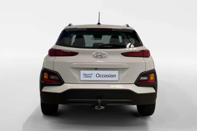 Hyundai Kona (2018) thumbnail 6