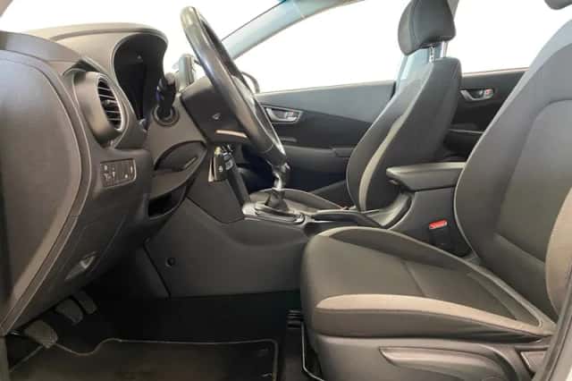 Hyundai Kona (2018) thumbnail 9