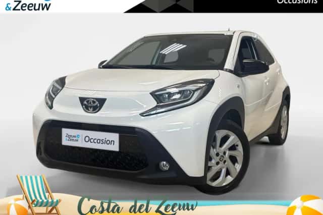 Toyota Aygo (2023) thumbnail 1