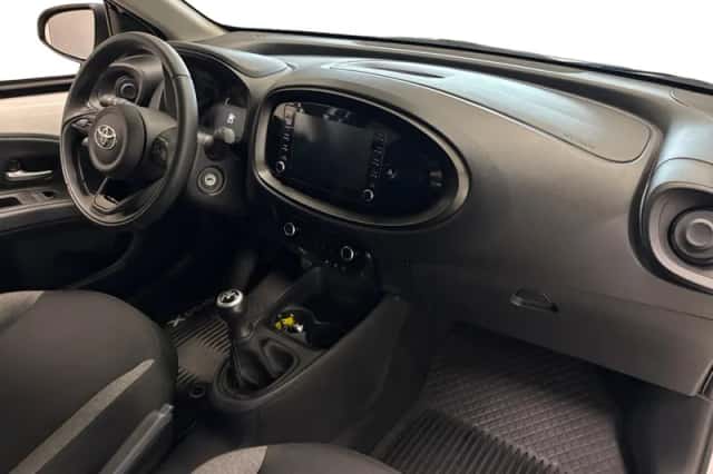 Toyota Aygo (2023) thumbnail 19
