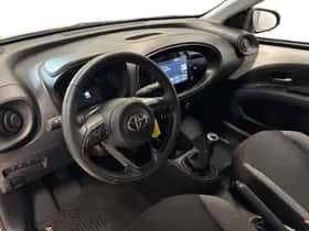 Toyota Aygo (2023) thumbnail 10