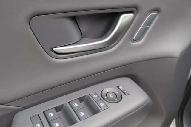Hyundai Kona (2026) thumbnail 12