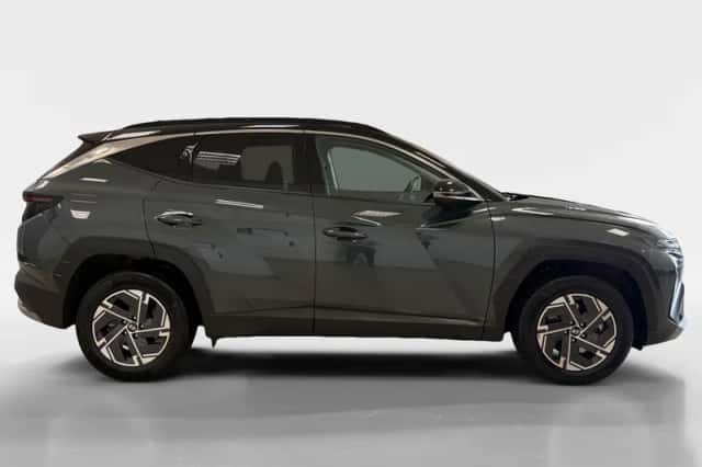 Hyundai Tucson (2025) thumbnail 4