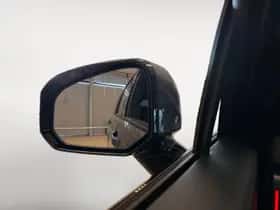 Hyundai Santa Fe (2025) thumbnail 8