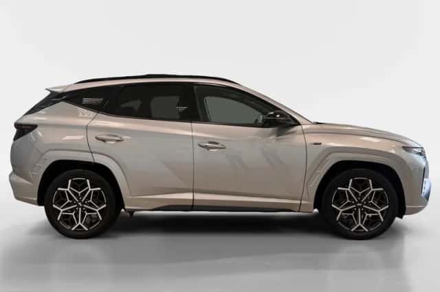 Hyundai Tucson (2024) thumbnail 4