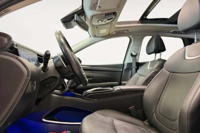 Hyundai Tucson (2021) thumbnail 12