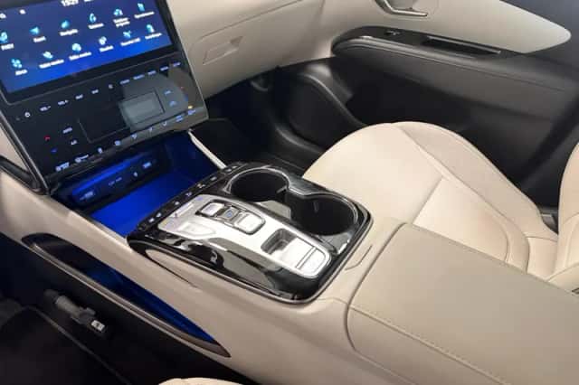 Hyundai Tucson (2023) thumbnail 23