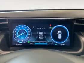 Hyundai Tucson (2022) thumbnail 16