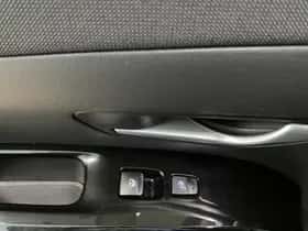 Hyundai Tucson (2022) thumbnail 25