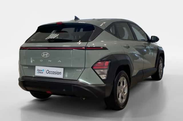 Hyundai Kona (2024) thumbnail 2
