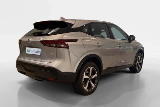 Nissan Qashqai (2022) thumbnail 5