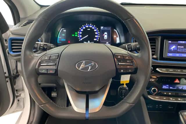 Hyundai Ioniq (2017) thumbnail 12