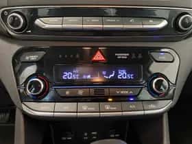 Hyundai Ioniq (2017) thumbnail 17