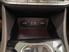 Hyundai Ioniq (2017) thumbnail 18