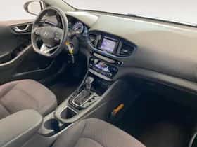 Hyundai Ioniq (2017) thumbnail 21
