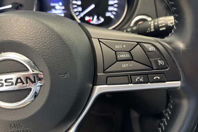 Nissan Qashqai (2018) thumbnail 14
