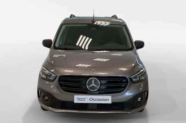 Mercedes-Benz eCitan (2026) thumbnail 2