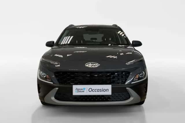 Hyundai Kona (2023) thumbnail 2
