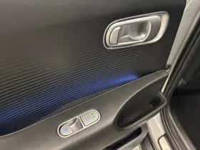 Hyundai Ioniq 6 (2023) thumbnail 29