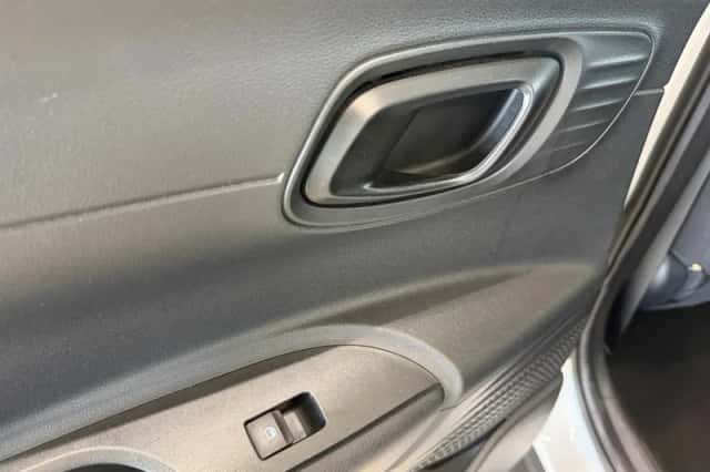 Hyundai Bayon (2024) thumbnail 24