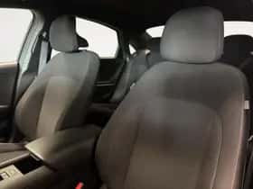 Hyundai Ioniq 6 (2023) thumbnail 23