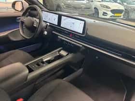 Hyundai Ioniq 6 (2023) thumbnail 31