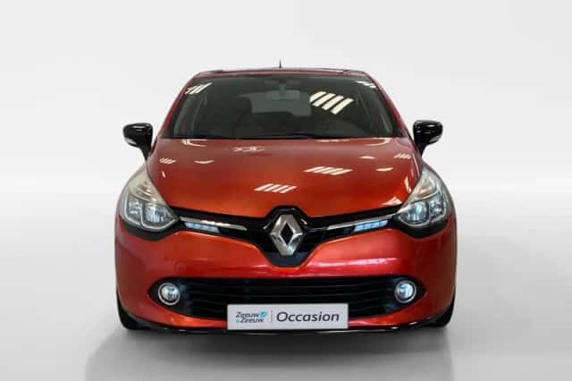 Renault Clio (2013) thumbnail 2