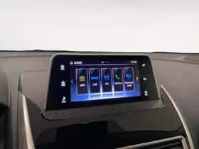 Mitsubishi Eclipse Cross (2018) thumbnail 14