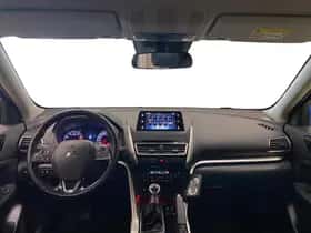 Mitsubishi Eclipse Cross (2018) thumbnail 19