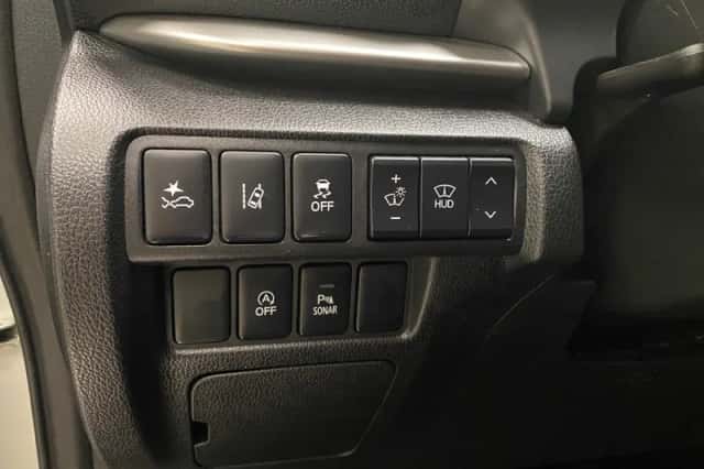 Mitsubishi Eclipse Cross (2018) thumbnail 20