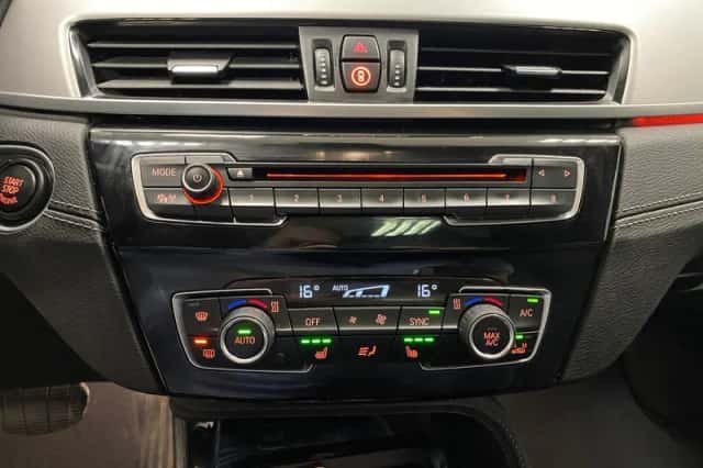 BMW X1 (2020) thumbnail 17