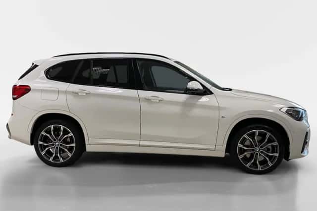 BMW X1 (2020) thumbnail 4
