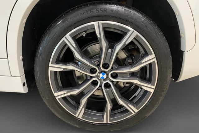 BMW X1 (2020) thumbnail 9