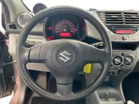 Suzuki Alto (2009) thumbnail 11