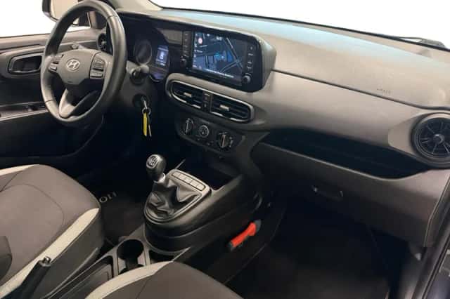 Hyundai i10 (2022) thumbnail 22