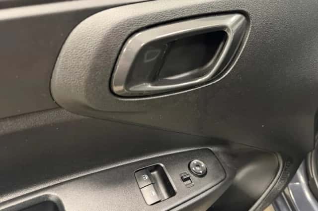 Hyundai i10 (2022) thumbnail 23