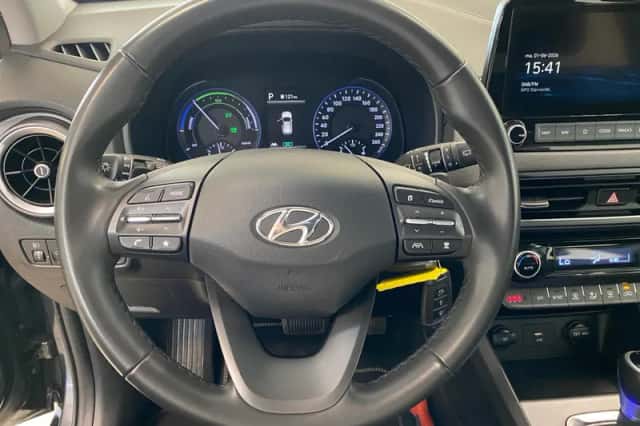 Hyundai Kona (2022) thumbnail 10