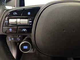 Hyundai Ioniq 6 (2023) thumbnail 13