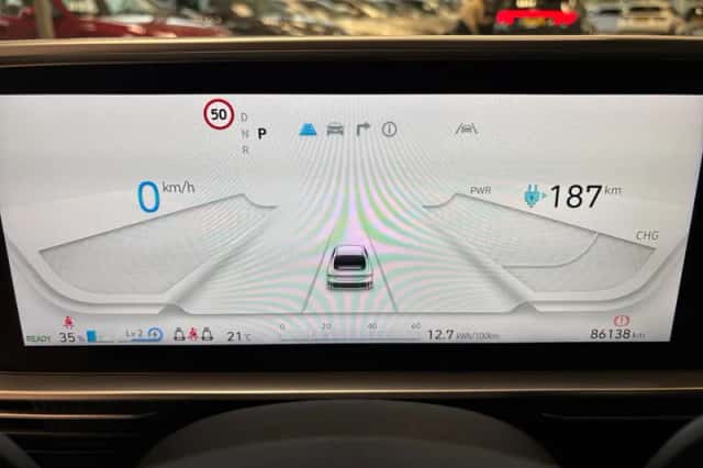 Hyundai Ioniq 6 (2023) thumbnail 15