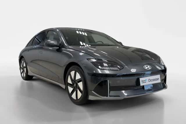 Hyundai Ioniq 6 (2023) thumbnail 3