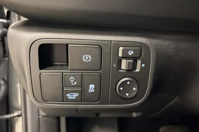 Hyundai Ioniq 6 (2023) thumbnail 30