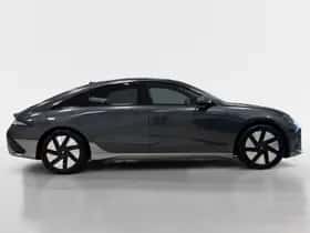 Hyundai Ioniq 6 (2023) thumbnail 4