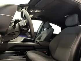 Hyundai Ioniq 6 (2023) thumbnail 9