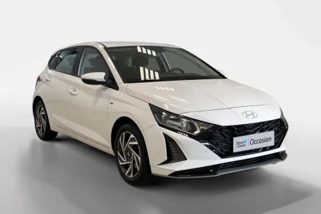 Hyundai i20 (2024) thumbnail 3